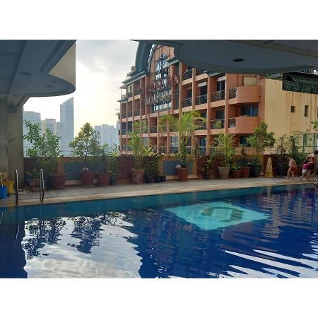 Capital O 914 Makati Palace Hotel Makati City Exterior foto